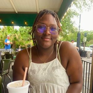 Meet your Posher, Trinity